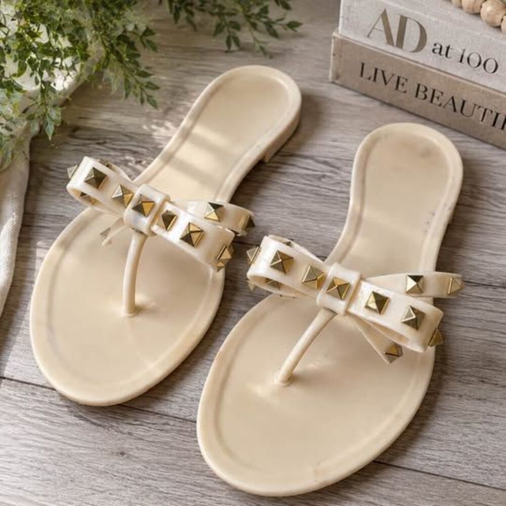 Valentino Garavani Rockstud Bow Jelly Sandals  Size 40/9US – Made in Italy